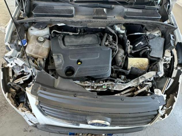 FORD Kuga 2.0 TDCI 140CV 2WD TITANIUM DPF rif. 24027257 - Foto 9
