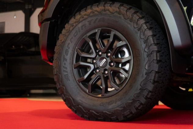 FORD Ranger Raptor 3.0 Ecoboost V6 4WD DC 292 CV 5 posti.AUTOCARRO.N1 rif. 23930114 - Foto 8