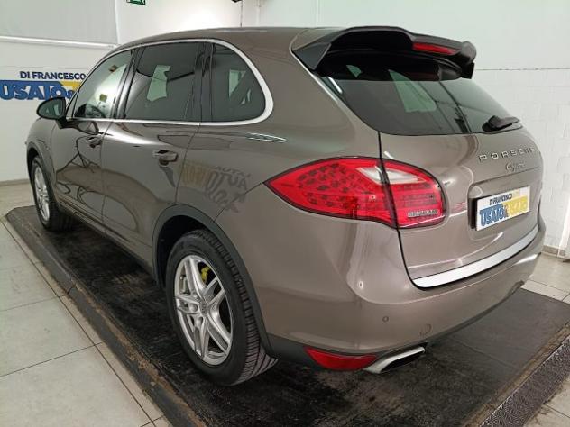 PORSCHE Cayenne 3.0 V6 tdi 245cv tiptronic rif. 23978782 - Foto 4