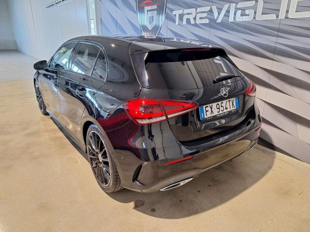 Mercedes-Benz Classe A A 180 d Automatic Premium AMG PACCHETTO NIGHT - Foto 4
