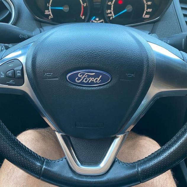 Ford Fiesta 1.5 TDCi 95CV 5 porte ST-Line - Foto 6
