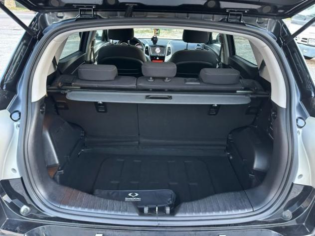 SSANGYONG Tivoli 1.6d 2WD Black edition rif. 23509557 - Foto 8