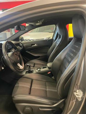 MERCEDES-BENZ A 180 d Sport **XENON/NAVI/UNICOPRO** rif. 24190296 - Foto 9