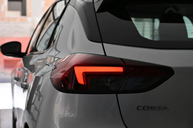 Opel Corsa 1.2 Elegance 2023 - Foto 8