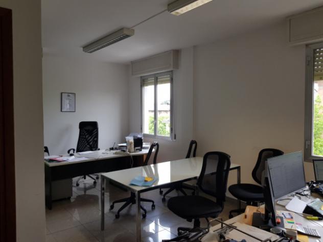 Immobile di 100 m² con 4 locali in affitto a Carpi - Foto 3