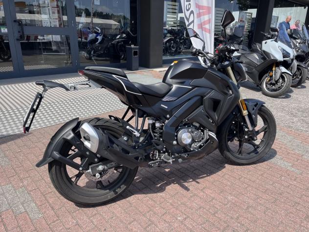Keeway RKF 125 moto 125 guidabile patente B - Foto 5