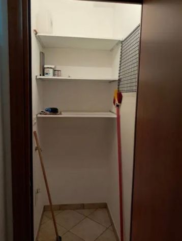 OSTIA LEVANTE TRILOCALE ARREDATO CON TERRAZZO PRIVATO - Foto 4