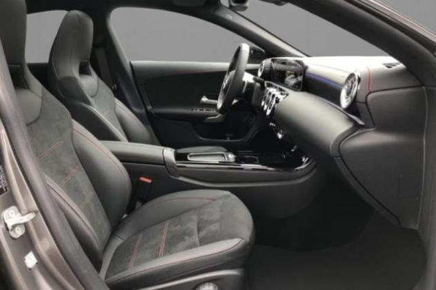 MERCEDES-BENZ CLA 200 d Automatic AMG Line Premium rif. 23757806 - Foto 4