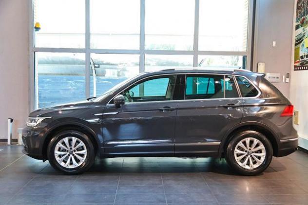 VOLKSWAGEN Tiguan 2.0 TDI 150cv SCR DSG Life rif. 23669657 - Foto 3