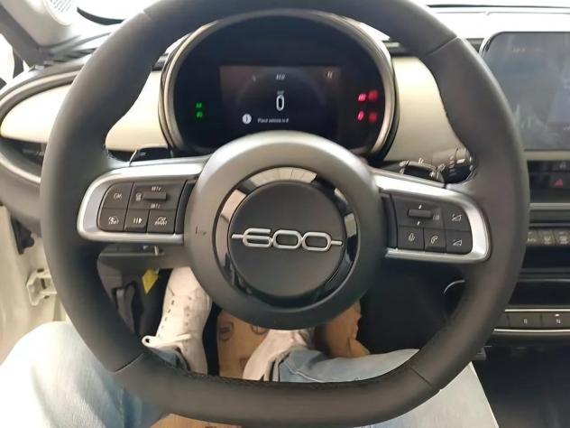 FIAT 600 1.2 Hybrid 110cv La Prima II - Foto 8