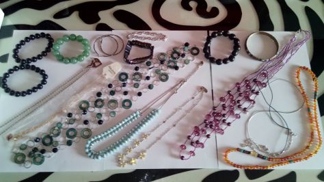 LOTTO COLLANE E BRACCIALI ETNICI