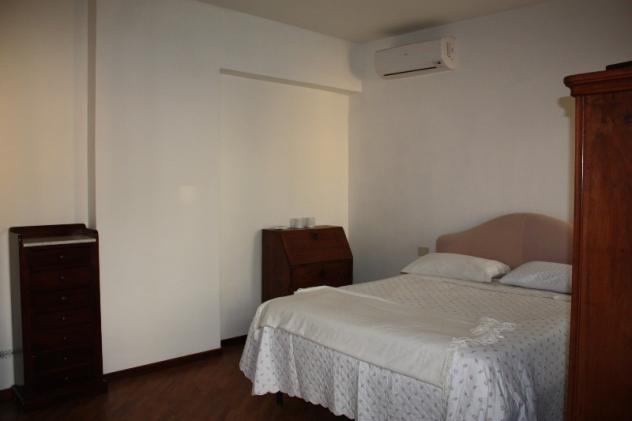 MASSA, centralissimo, appartamento al 5° piano con ascensore. L'immobile è stato completamente risistemato e si compone internamente di: sala, cucino - Foto 13