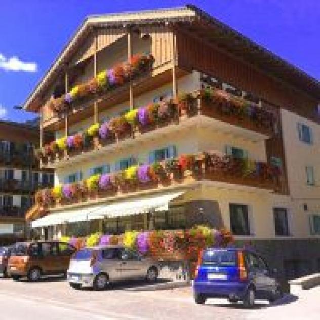 Albergo Villa Cima Undici di Deluca Gemma e Maria Claudia & C. S.n.c.