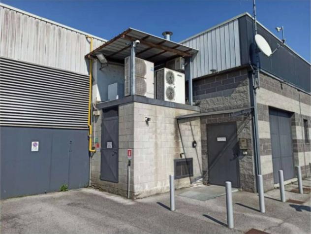 Immobile in asta di 719 m² in vendita a Merone - Foto 2