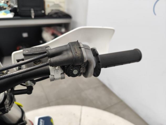 Husqvarna FE 250 null - Foto 9