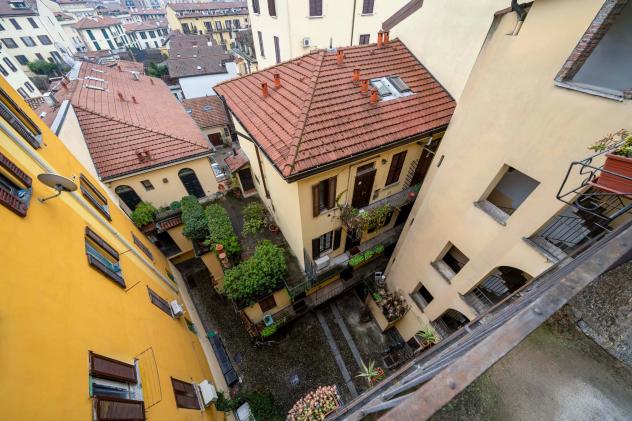 Bright Open-Space with a View of the Navigli in Via Ripa di Porta Ticinese, Milan - Foto 6