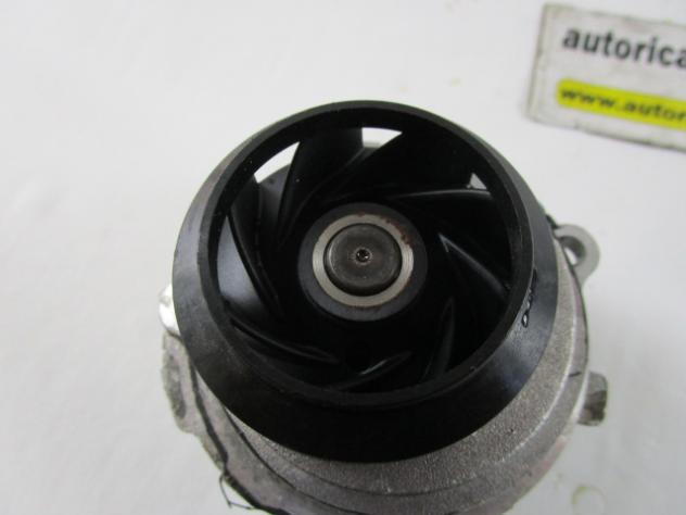 06B121011Q POMPA ACQUA VOLKSWAGEN GOLF 6 1.6 B 5P 5M 75KW (2009) RICAMBIO USATO - Foto 2