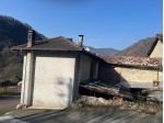 Soluzione indipendente con giardino e rustico comunicante da ristrutturare
