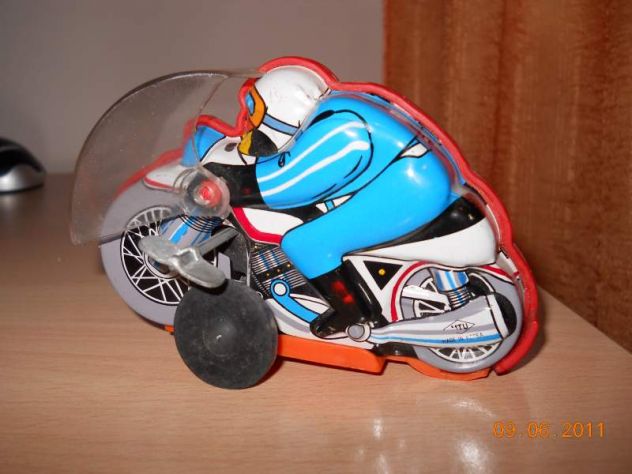 Giocattolo moto in latta d'epoca - Foto 2