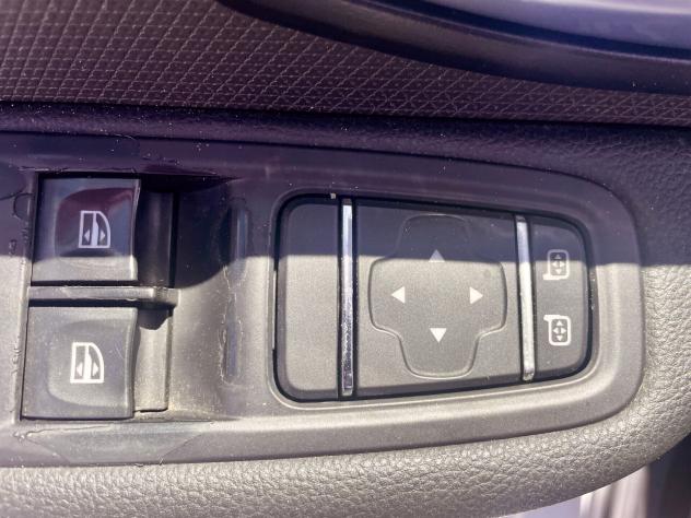 Renault Clio Sporter 1.5 DCI NAVI 2018 - Foto 9