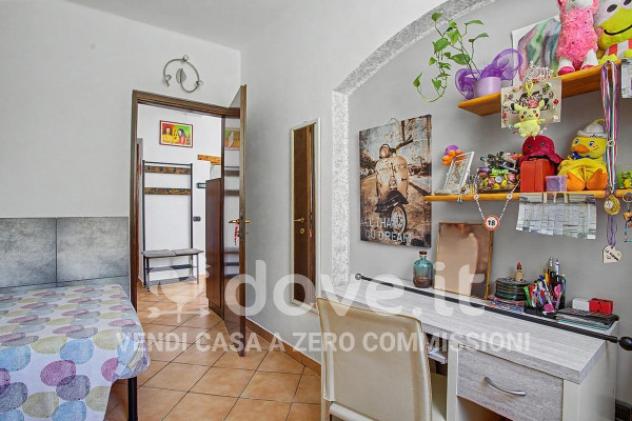 Appartamento di 94 m² con 3 locali in vendita a Caravate - Foto 19