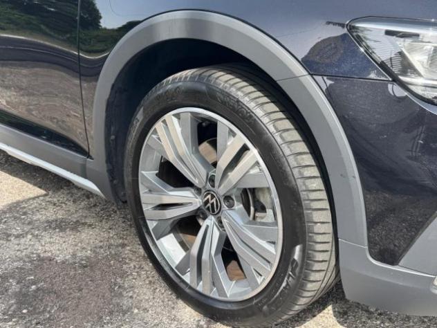 VOLKSWAGEN Passat Alltrack 2.0 TDI 200 CV 4MOTION DSG rif. 24051762 - Foto 6