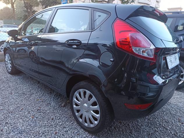 Ford Fiesta 1.5tdci 75cv - Foto 3