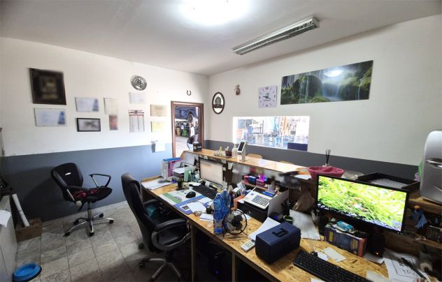 PICCHIANTI: Porzione di capannone artigianale - Foto 11