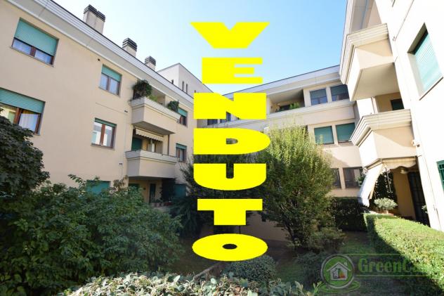 APPARTAMENTO di 3 vani e di 80 mq (CAVENAGO DI BRIANZA) rif. IGC 3 LOCALI VIA PIAVE