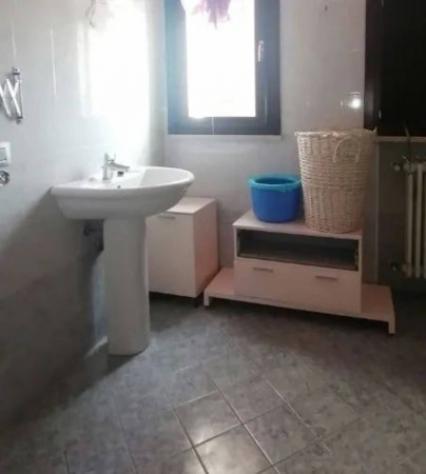 Immobile in asta di 67 m², box auto in vendita a Montechiarugolo - Foto 3