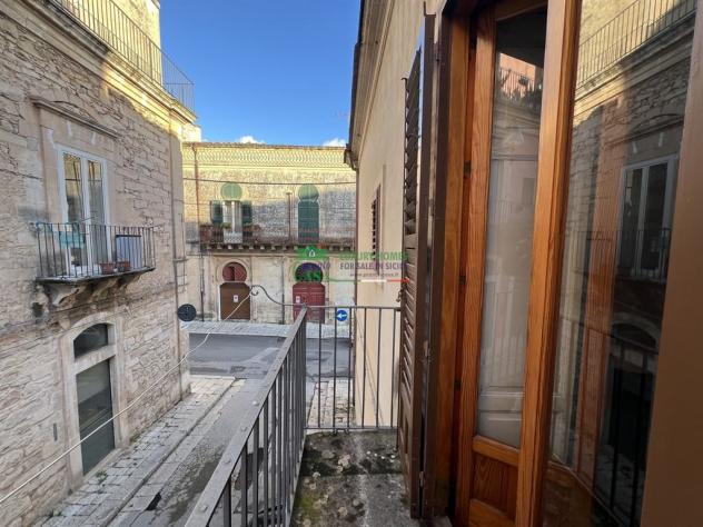 Rif. 9599 - Palazzetto d'Epoca con tripla esposizione in "Piazza Fonti", Ragusa - Foto 14