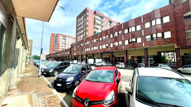 Oltre 3 vetrine in affitto a Moncalieri - Foto 4