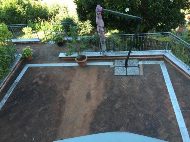 appartamento in vendita a Carrara