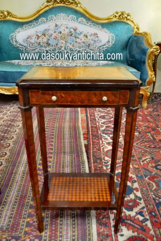 Coppia di tavolini-comodini stile Luigi XVI a scacchiera - Foto 4