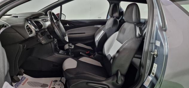 Citroen DS3 1.4 Vti Chic 95 cv 2010 - Foto 5