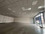 Immobile di 1000 m² con 3 locali in affitto a Brescia