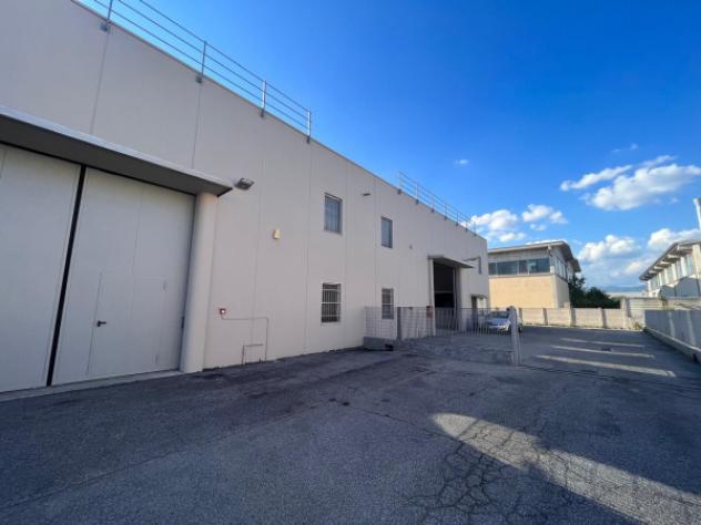 Immobile di 530 m² con 2 locali in affitto a Torbole Casaglia - Foto 11