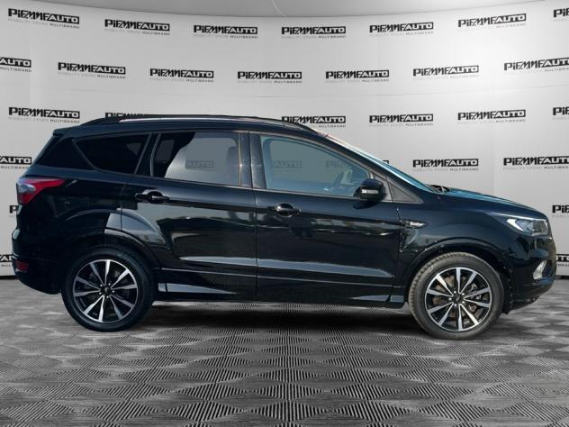 Ford Kuga 2.0 TDCi 150CV Pshift S&S AWD ST-Line - Foto 6