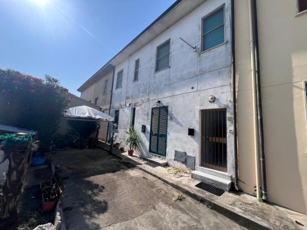 Appartamento in vendita a San Lorenzo a Pagnatico - Cascina 73 mq Rif: 1427590