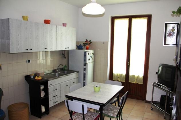 Porano - Vendesi appartamento al primo piano con balconi. - Foto 2