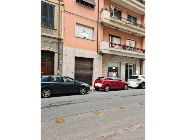 Negozio in Via Monte Santo - Foto 3