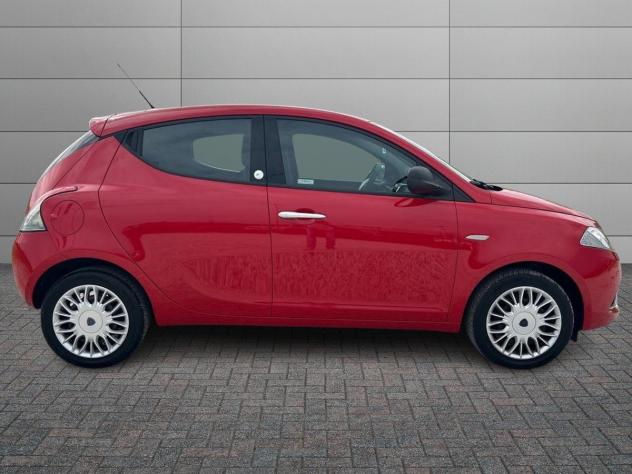 Lancia Ypsilon 2015 Benzina 1.2 Silver ecochic Gpl 69cv - Foto 3