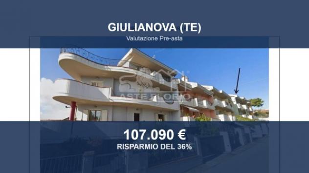 Immobile in asta di 168 m² con più di 5 locali e box auto in vendita a Giulianova