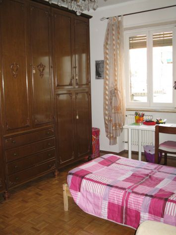 TRE CAMERE SINGOLE PER STUDENTESSE - Foto 2