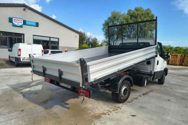 IVECO DAILY 35S 11 2.3 HPI RIBALTABILE TRILATERALE rif. 23720046 - Foto 3
