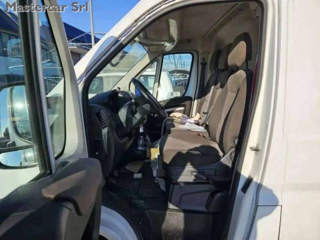 CITROEN Jumper 33 L2H2 2.2 BlueHDi 120cv - GE642FP rif. 23989095 - Foto 10