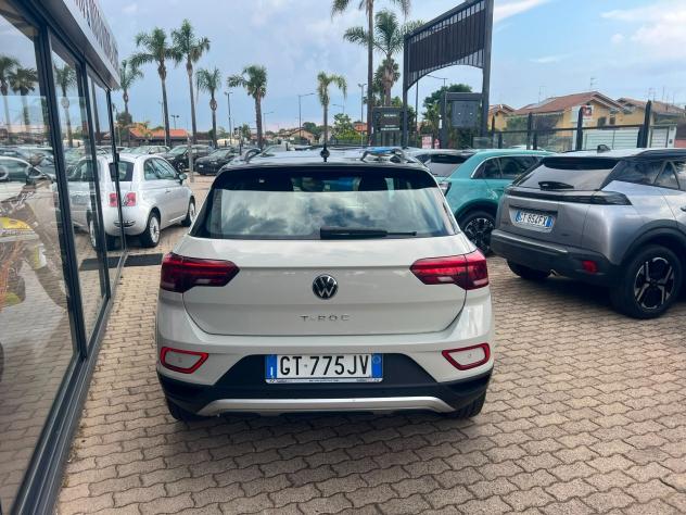 Volkswagen T-Roc 1.5 TSI ACT DSG R-Line - Foto 4
