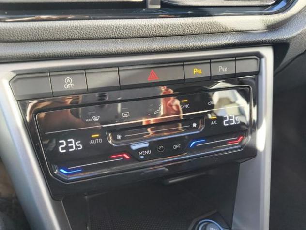 VOLKSWAGEN T-Roc 2.0 TDI SCR 150CV Life DSG rif. 24104885 - Foto 9