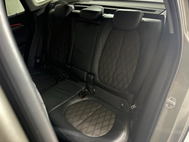 Bmw X1 sDrive18d xLine Automatica - Foto 8
