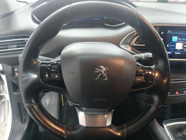 Peugeot 308 Active Business BlueHDi 130 S&S - Foto 4